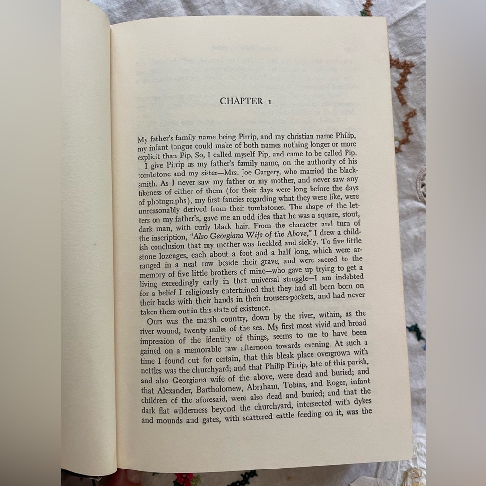 🥳 5/$12 Vintage Classic Book:  Great Expectations, by Charles Dickens - Picture 8 of 13
